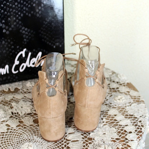 Sam Edelman || Golden Caramel Suede Serene Sandal - Picture 4 of 6